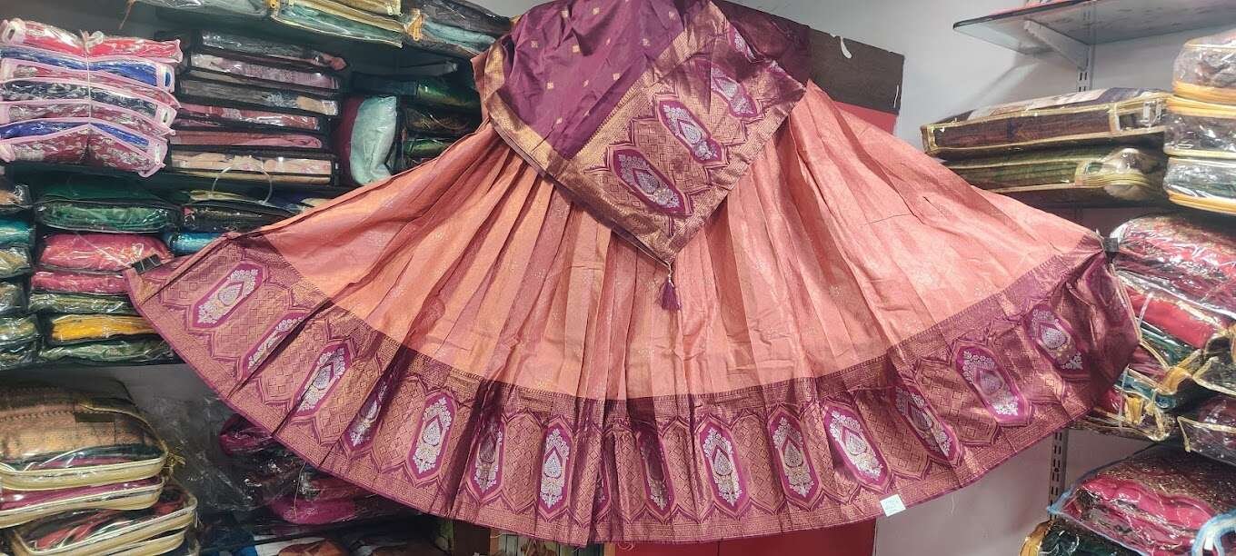 Pavitra fashion